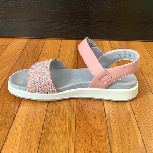 NIB Hotter Play Blush Weave Leather Suede Women’s Sandals - Size 10 - Picture 3 of 7